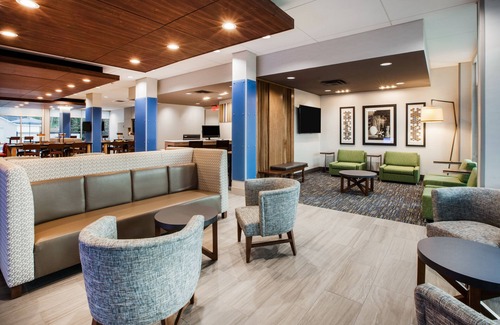 Murray Hotel | Holiday Inn Express Hotel & Suites Murray by IHG