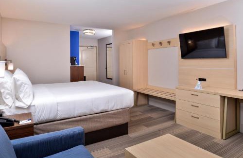 Mason Hotel | Holiday Inn Express Hotel & Suites Cincinnati - Mason by IHG
