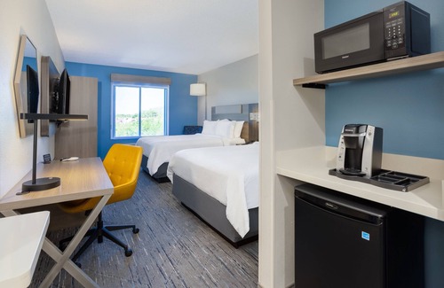 New Tampa Hotel | Holiday Inn Express Hotel & Suites New Tampa I-75 by IHG