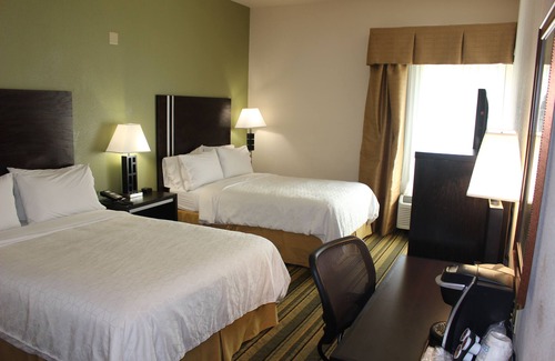 Northwest Berkeley Hotel | Holiday Inn Express Hotel & Suites Berkeley by IHG