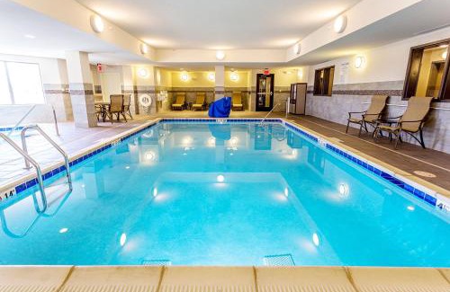 Billings Hotel | Holiday Inn Express Hotel & Suites Billings by IHG