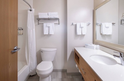 Whitney Ranch Hotel | Holiday Inn Express Hotel & Suites Henderson by IHG
