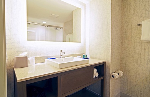 Desert Ridge West Hotel | Holiday Inn Express Hotel & Suites Phoenix North Scottsdale by IHG