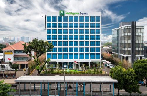 Menteng Hotel | Holiday Inn Express Jakarta Matraman by IHG