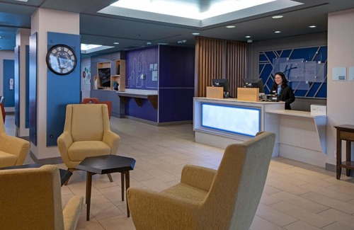 Kamloops Hotel | Holiday Inn Express Kamloops by IHG