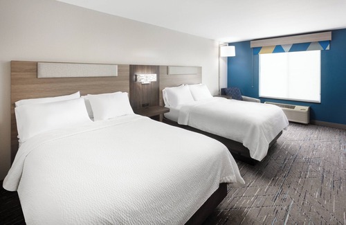 Kearney Hotel | Holiday Inn Express Kearney by IHG