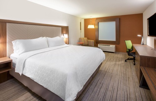 Lebanon Hotel | Holiday Inn Express Lebanon by IHG