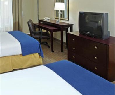 Downtown Little Rock Hotel | Holiday Inn Express Little Rock-Airport by IHG