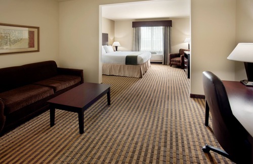 Marble Falls Hotel | Holiday Inn Express Marble Falls by IHG