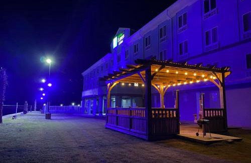 Port Lavaca Hotel | Holiday Inn Express Port Lavaca by IHG