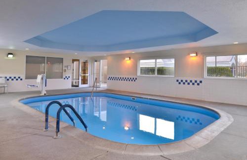 Princeton Hotel | Holiday Inn Express Princeton by IHG