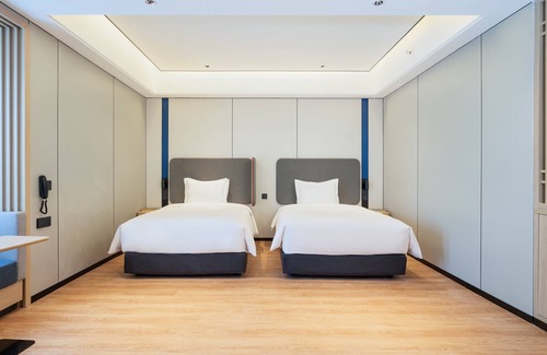 Qingdao Hotel | Holiday Inn Express Qingdao Northern West Coast by IHG