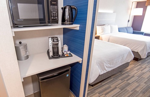 Red Deer Hotel | Holiday Inn Express Red Deer North by IHG