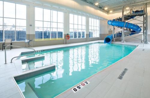 Red Deer Hotel | Holiday Inn Express - Red Deer North by IHG
