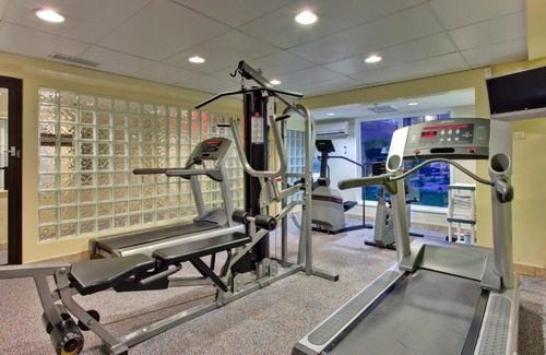 Red Deer Hotel | Holiday Inn Express Red Deer by IHG
