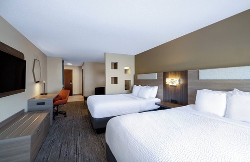 Rochester Hotel | Holiday Inn Express Rochester South - Mayo Area by IHG