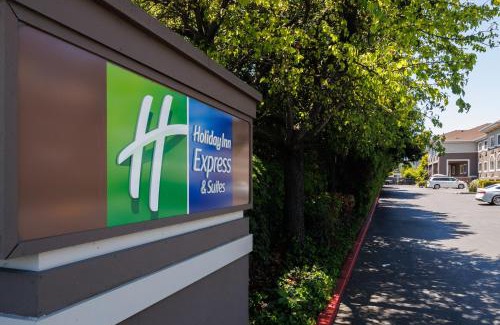 North Whisman Hotel | Holiday Inn Express & Suites Mountain View Silicon Valley by IHG