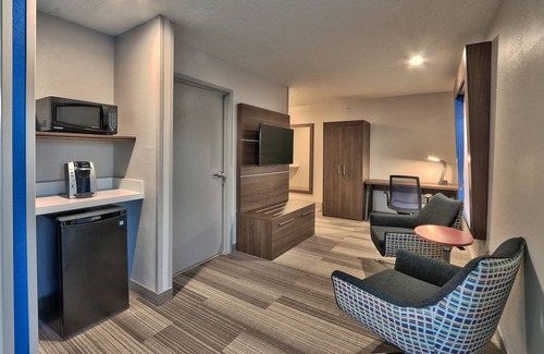 Polvadera Hotel | Holiday Inn Express Socorro by IHG