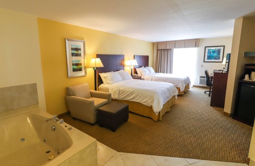 St Ignace Hotel | Holiday Inn Express St. Ignace-Lake Front by IHG
