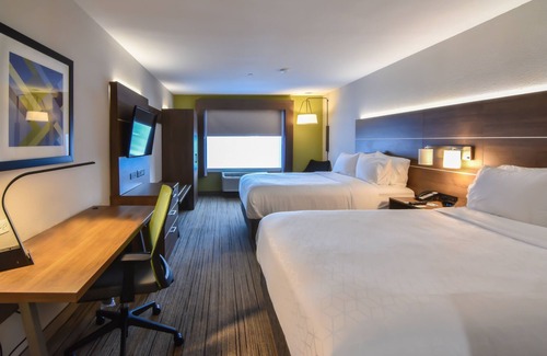 Pike Hotel | Holiday Inn Express & Suites Indianapolis Northwest by IHG