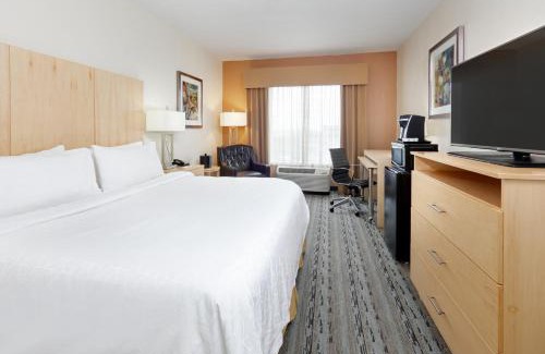 Brooks City Base Hotel | Holiday Inn Express & Suites San Antonio Brooks City Base by IHG
