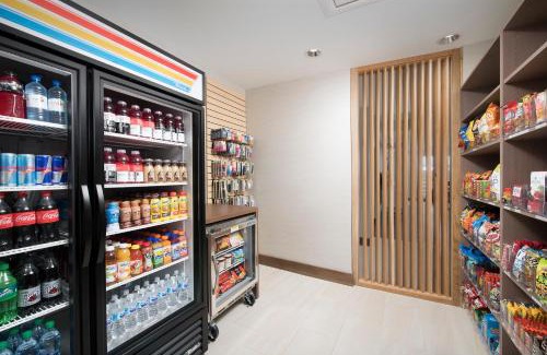North San Antonio - SAT Hotel | Holiday Inn Express & Suites San Antonio North-Windcrest by IHG