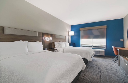 Springdale Hotel | Holiday Inn Express & Suites Springdale Fayetteville Area by IHG