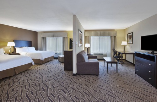 Strabane Hotel | Holiday Inn Express & Suites Washington - Meadow Lands by IHG