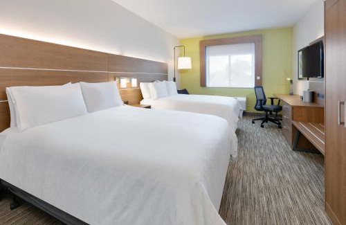 San Antonio Hotel | Holiday Inn Express & Suites San Antonio NW near SeaWorld by IHG