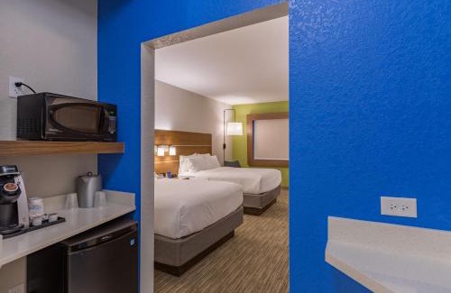 San Marcos Hotel | Holiday Inn Express & Suites - San Marcos South by IHG