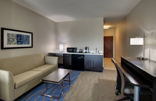 Strasburg Hotel | Holiday Inn Express & Suites Lancaster East - Strasburg by IHG