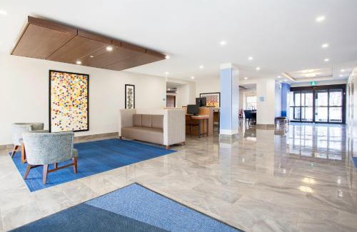 Sheridan Hotel | Holiday Inn Express & Suites Mississauga-Toronto Southwest by IHG
