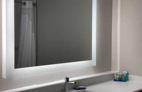 Saint Marys  Allen County Hotel | Holiday Inn Express & Suites Fort Wayne by IHG