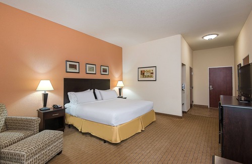 Lafayette Hotel | Holiday Inn Express & Suites Lafayette East by IHG