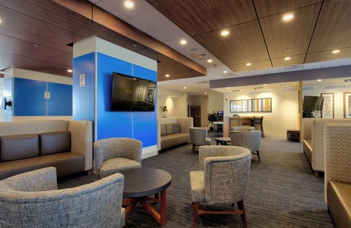 Onalaska Hotel | Holiday Inn Express & Suites Onalaska La Crosse Area by IHG