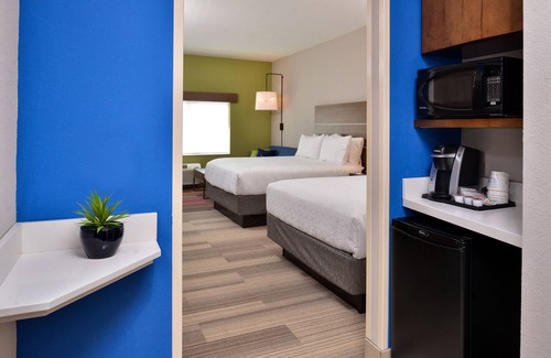 Alachua Hotel | Holiday Inn Express & Suites Alachua - Gainesville Area by IHG