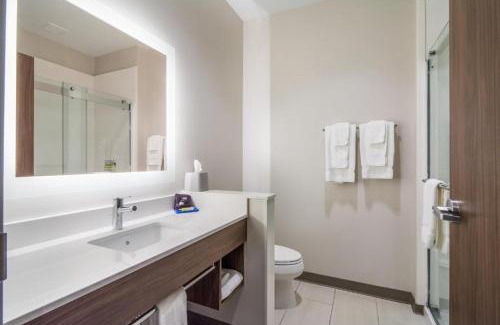 Asheboro Hotel | Holiday Inn Express & Suites - Asheboro by IHG