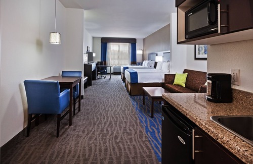 Glenpool Hotel | Holiday Inn Express & Suites Glenpool-Tulsa South by IHG