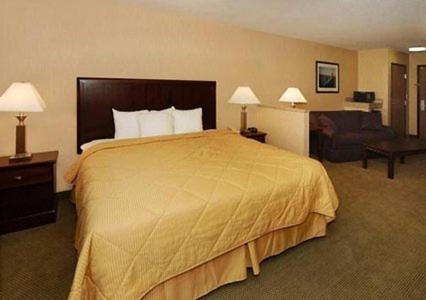 Buford Hotel | Holiday Inn Express & Suites Buford NE - Lake Lanier by IHG
