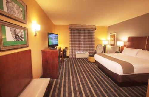 Perry Hotel | Holiday Inn Express & Suites Perry-National Fairground Area by IHG