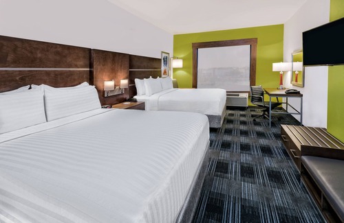 McNeil Hotel | Holiday Inn Express & Suites Round Rock - Austin N by IHG