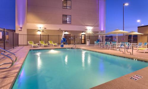 Sundance Hotel | Holiday Inn Express & Suites Phoenix West - Buckeye by IHG