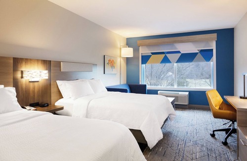 Amistad National Recreational Area Hotel | Holiday Inn Express & Suites Del Rio by IHG