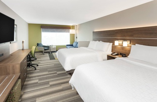 Hudson Hotel | Holiday Inn Express & Suites Hudson I-94 by IHG