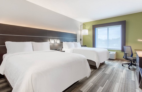 Ottawa Hotel | Holiday Inn Express & Suites Ottawa by IHG