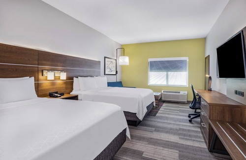 Ruskin Hotel | Holiday Inn Express & Suites Ruskin by IHG