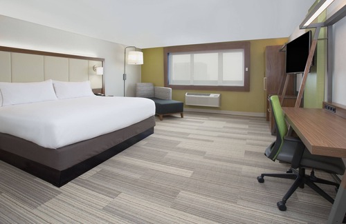 Ruston Hotel | Holiday Inn Express & Suites Ruston by IHG