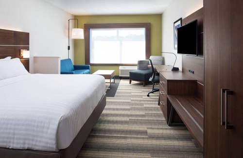 Ruston Hotel | Holiday Inn Express & Suites Ruston by IHG