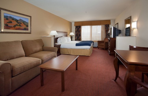 Tooele Hotel | Holiday Inn Express & Suites Tooele by IHG