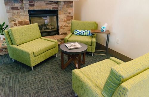 Winona Hotel | Holiday Inn Express & Suites Winona by IHG